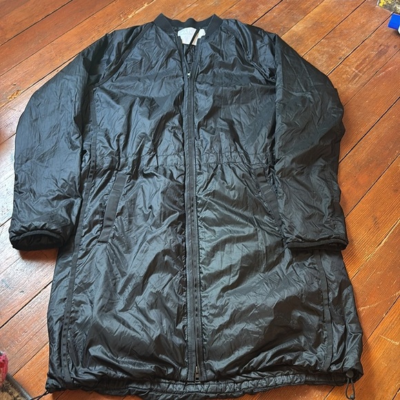 Athleta Primaloft Jacket - Picture 2 of 6